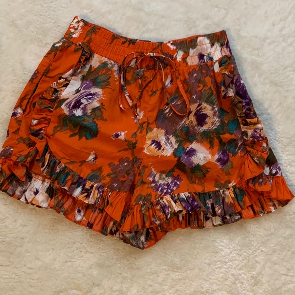 Orange Floral Print shorts Size 6 H&M
